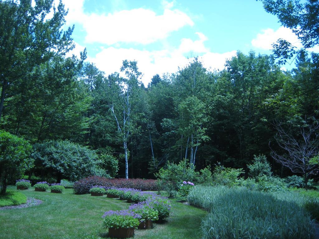 A Stone Wall Inn Windham Exterior photo